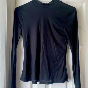 Wayf longsleeve mockneck black top